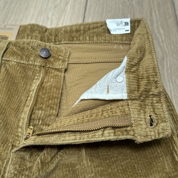 NWT Levi’s 721 High Rise Skinny Corduroy Pants - Picture 5 of 8